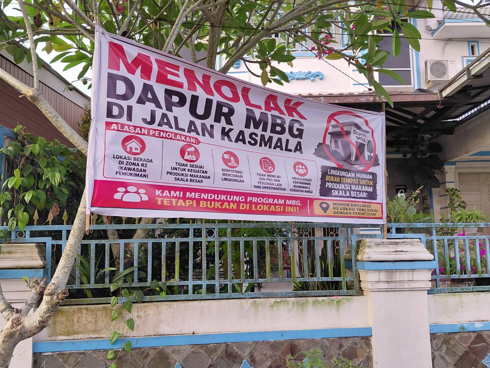Soroti Potensi Pencemaran Lingkungan Warga Komplek Kejaksaan Medan Tolak Operasional Dapur MBG dan Lapor Ke Senator M.Nuh